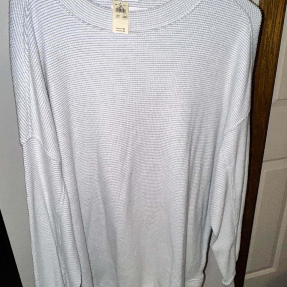Aerie Textured Long Sleeve/Sweatshirt